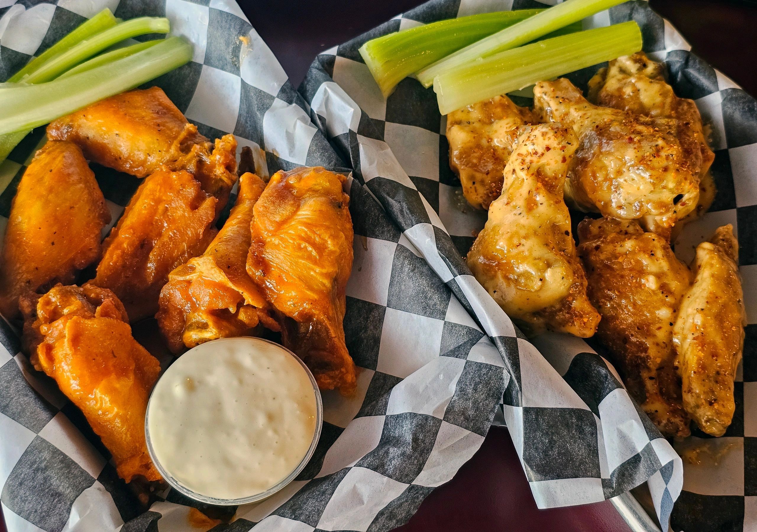 Cleveland Wing Week at Gunselman's Tavern + TO>GO